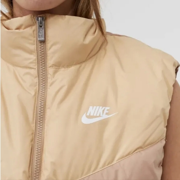 Nike Sportswear Therma-FIT Windrunner Women's Down Vest (Hemp/Sesame/White) L - Picture 3 of 6